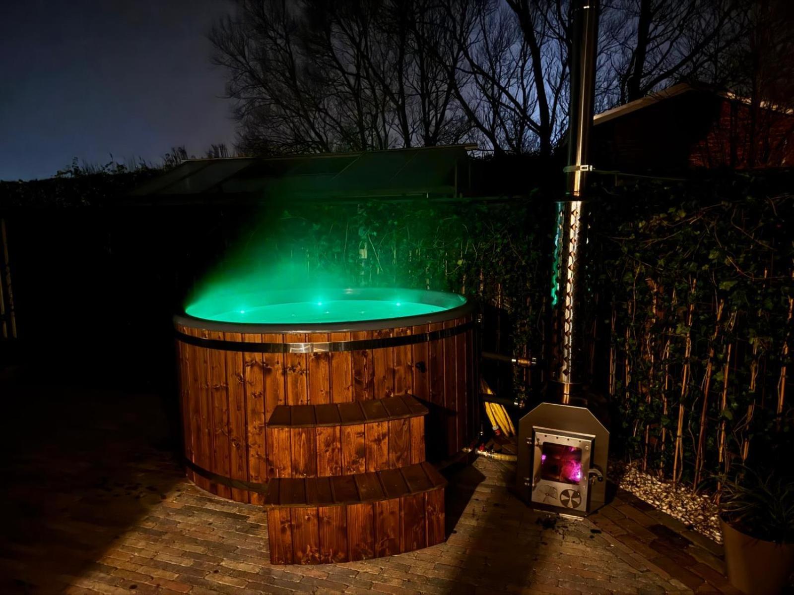 Gastsuite Het Duinroosje Met Hottub Op Het Prive Terras! Ден-Бурґ Екстер'єр фото